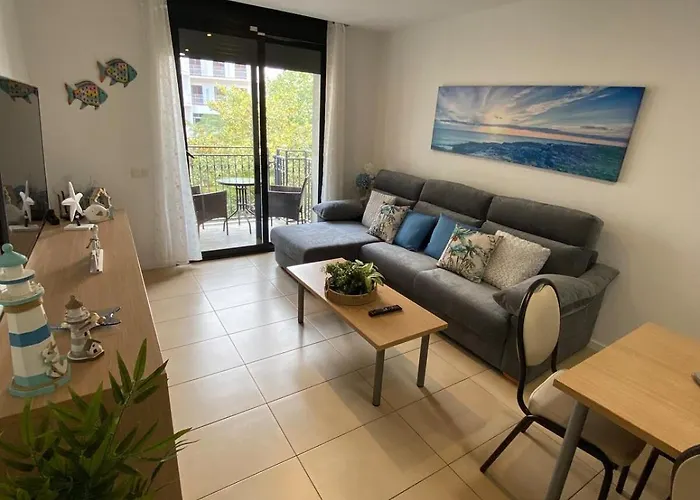 Ikebana - Modern With Parking & Swimming Pool * Λορέτ Ντε Μαρ