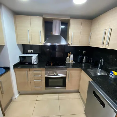 Apartamento Ikebana - Modern With Parking & Swimming Pool