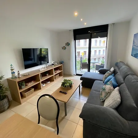 Ikebana - Modern With Parking & Swimming Pool Apartamento